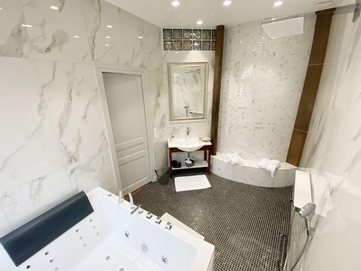 Le Clovis Suites Spa Sauna Reims Dış mekan fotoğraf